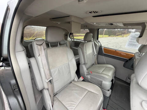 2008 Chrysler Town and Country Limited