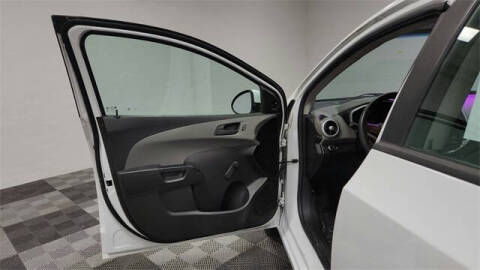 2017 Chevrolet Sonic LT Auto Fleet