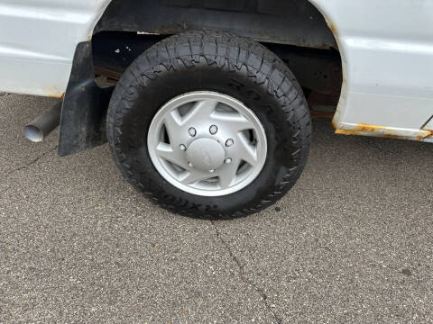 2012 Ford E-Series E-250