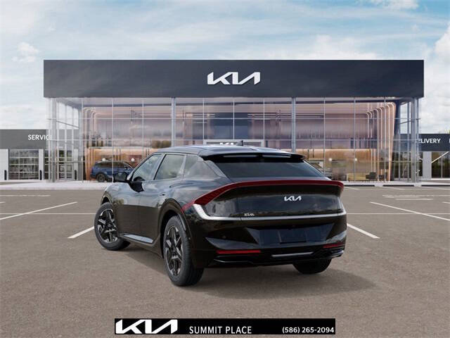 2025 Kia EV6 Wind