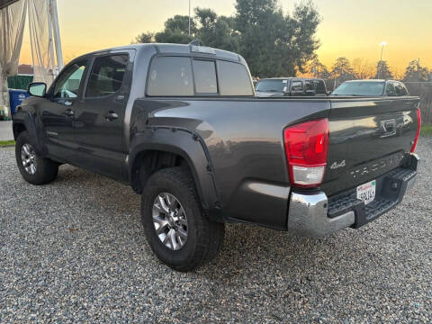 2017 Toyota Tacoma