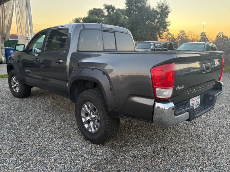 2017 Toyota Tacoma