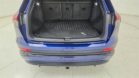 2024 Audi Q4 e-tron quattro Premium Plus 50