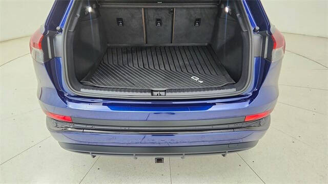 2024 Audi Q4 e-tron quattro Premium Plus 50