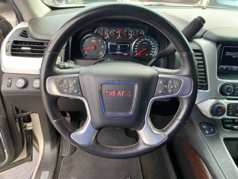 2017 GMC Yukon XL SLT