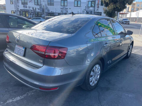 2016 Volkswagen Jetta
