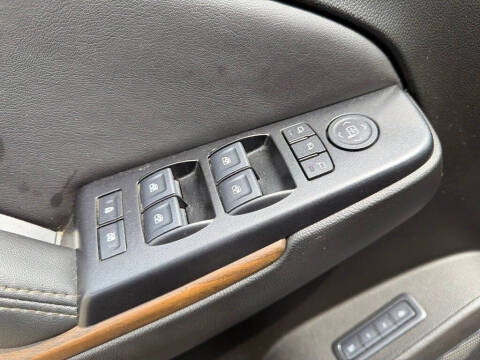 2020 GMC Yukon Denali