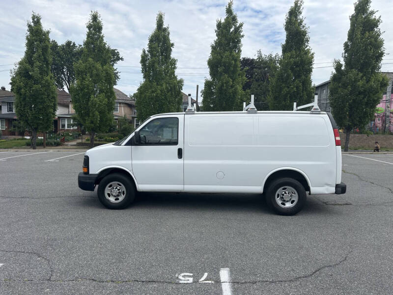 2013 Chevrolet Express 2500