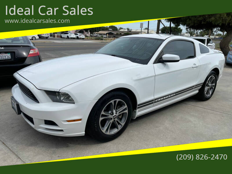 2014 Ford Mustang for sale at Ideal Car Sales in Los Banos CA