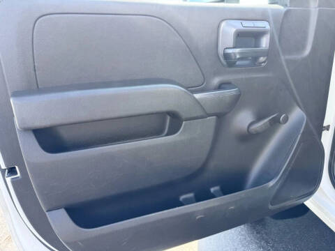 2015 Chevrolet Silverado 3500HD CC