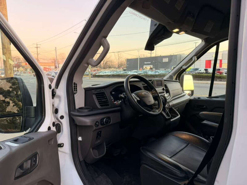 2021 Ford Transit 250