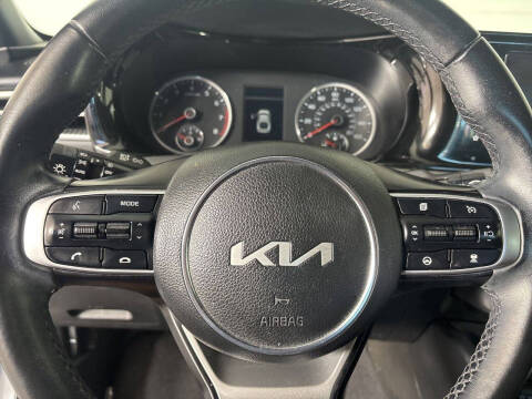 2022 Kia K5