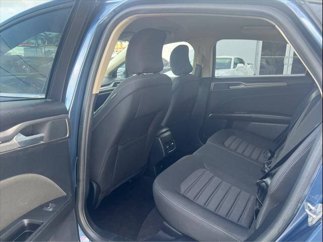 2019 FORD Fusion Sedan - $13,597
