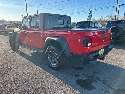 2020 Jeep Gladiator Sport