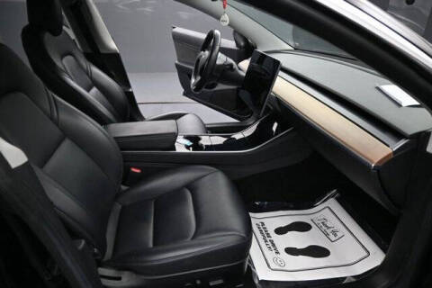 2019 Tesla Model 3 Mid Range