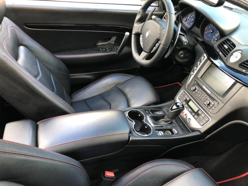 2016 Maserati GranTurismo