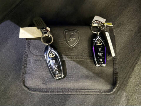 2024 Lamborghini Urus Performante