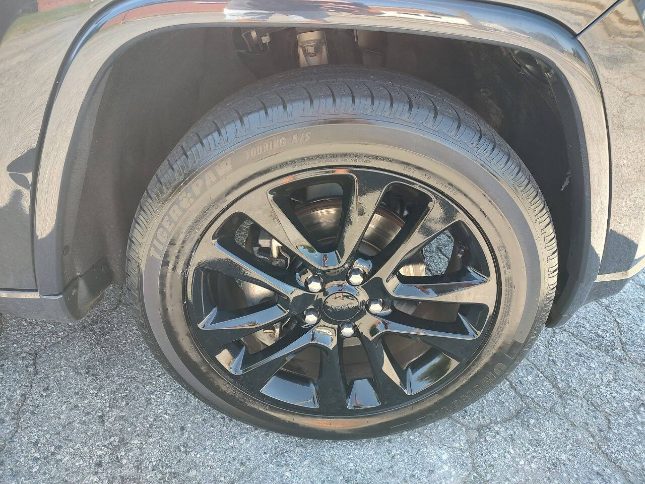 JeepGrand Cherokee10