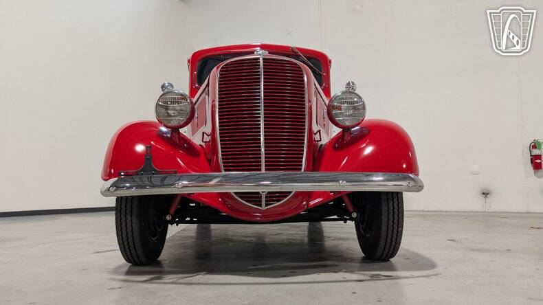 1937 Ford F-100