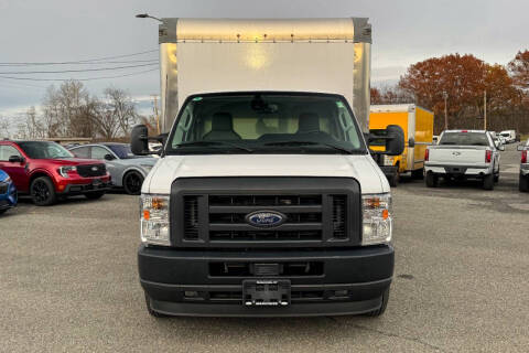 2024 Ford E-Series E-350 SD