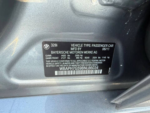 2011 BMW 3 Series 328i