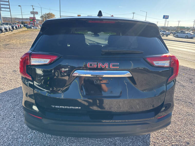 2024 GMC Terrain SLE