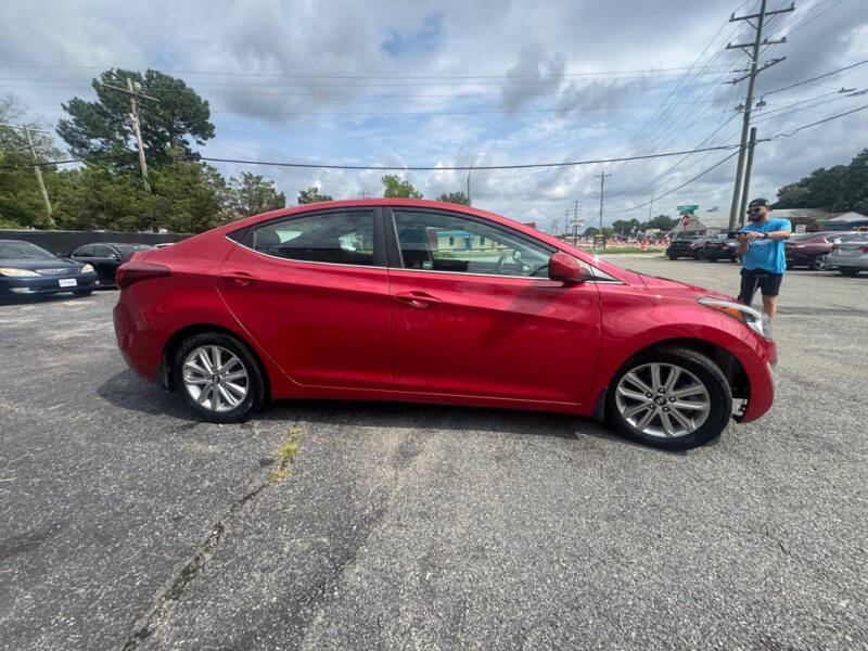 2015 Hyundai Elantra SE