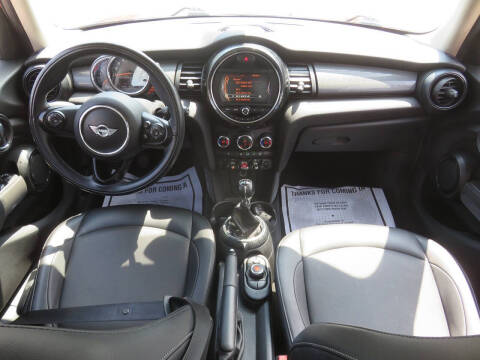 2015 MINI Hardtop 4 Door Cooper