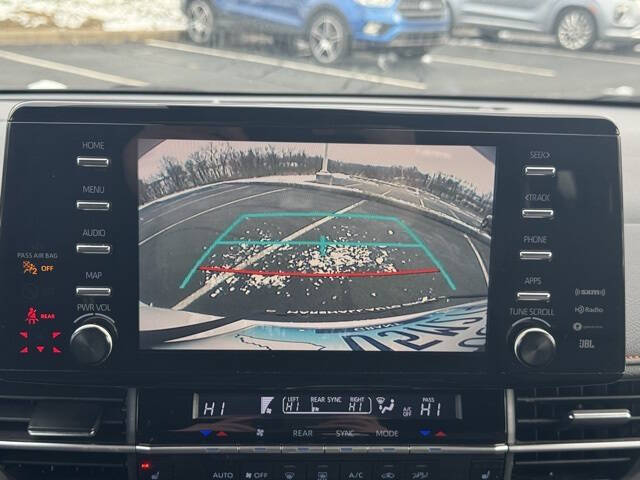 2022 Toyota Sienna XSE 7-Passenger