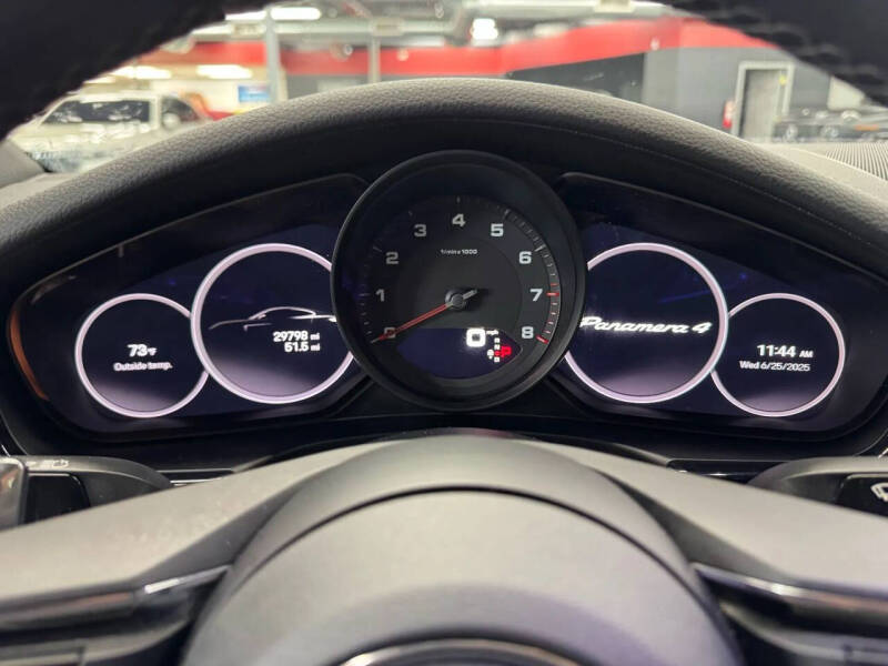 2022 Porsche Panamera