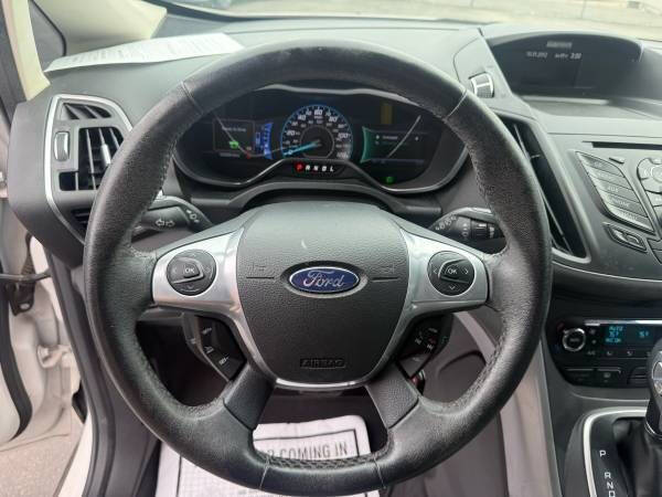 2013 Ford C-MAX Hybrid SE