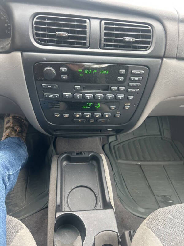 2001 Ford Taurus SEL