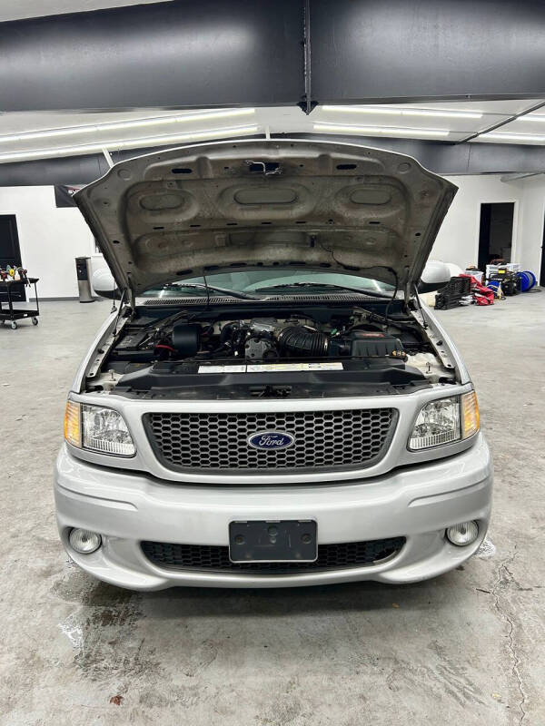 2000 Ford F-150 SVT Lightning