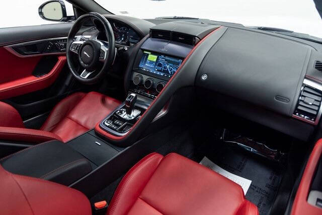 2022 Jaguar F-TYPE P450 R-Dynamic