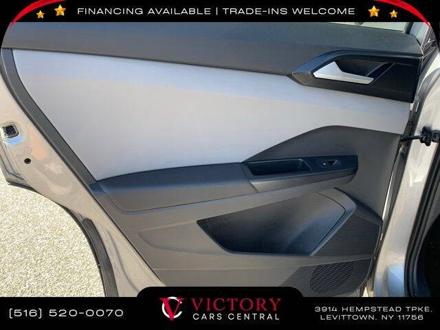 2023 Volkswagen Taos SE