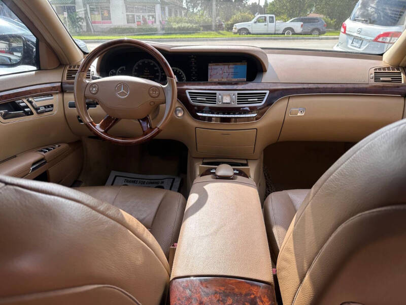 2009 Mercedes-Benz S-Class S 550