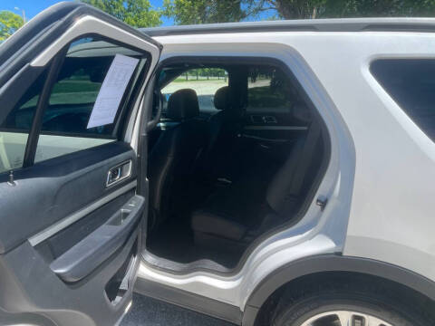 2017 Ford Explorer XLT
