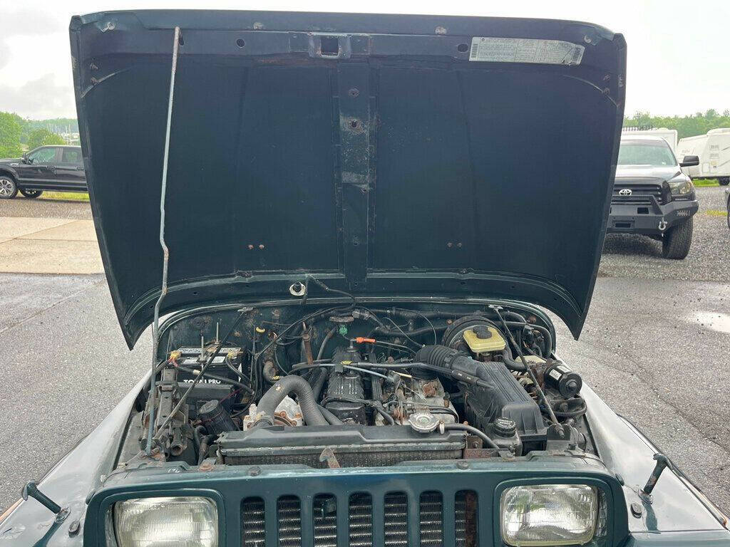 1994 Jeep Wrangler 38