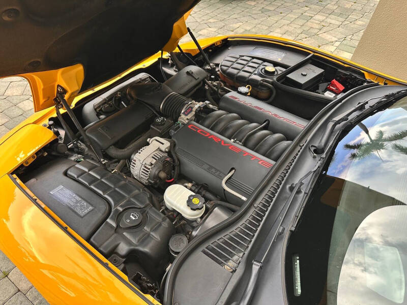 2004 Chevrolet Corvette