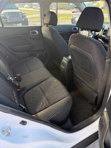 2024 Hyundai Venue SE