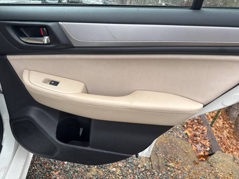 2015 Subaru Legacy 2.5i Premium