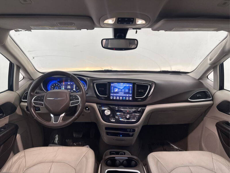 2018 Chrysler Pacifica Touring L Plus