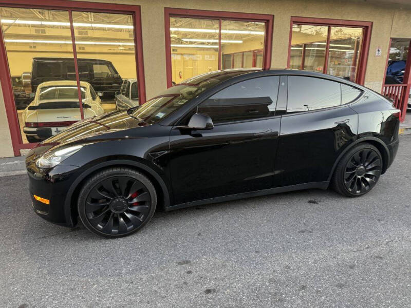 2023 Tesla Model Y Performance