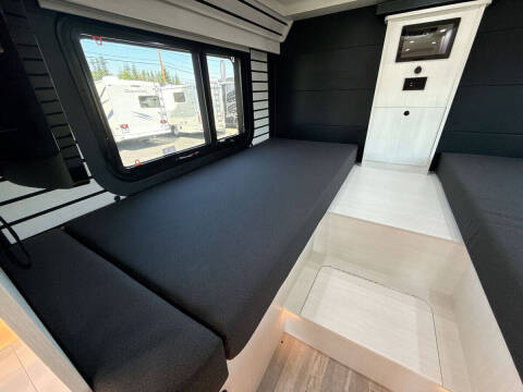 2024 Mercedes-Benz Sprinter