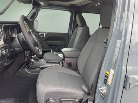 2025 Jeep Gladiator Willys