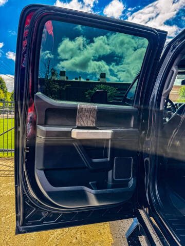 2017 Ford F-350 Super Duty Lariat