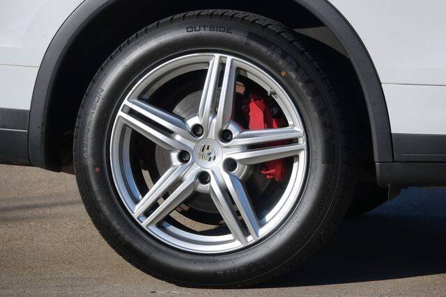 2016 Porsche Cayenne S