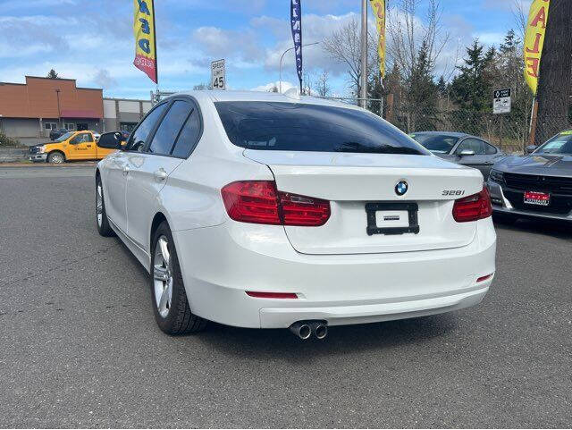 2013 BMW 3 Series 328i