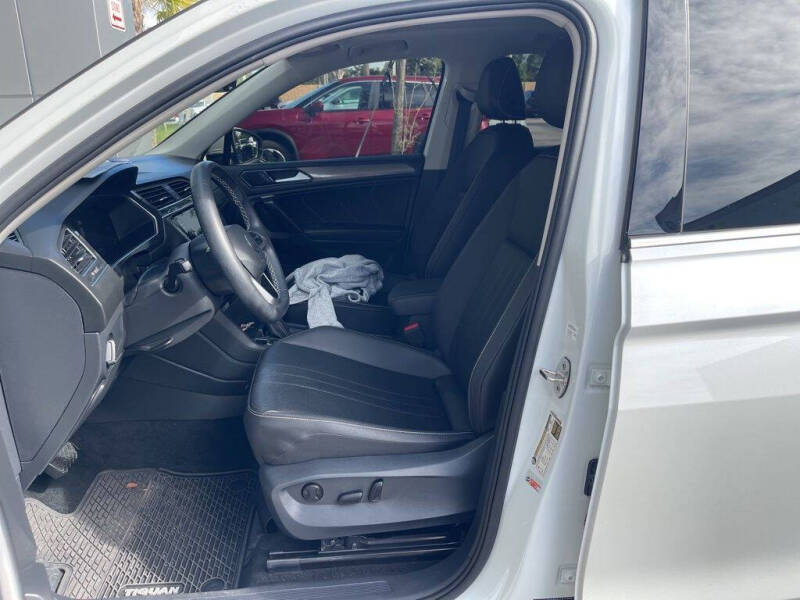 2023 Volkswagen Tiguan SE