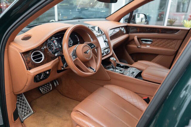 2017 Bentley Bentayga 8
